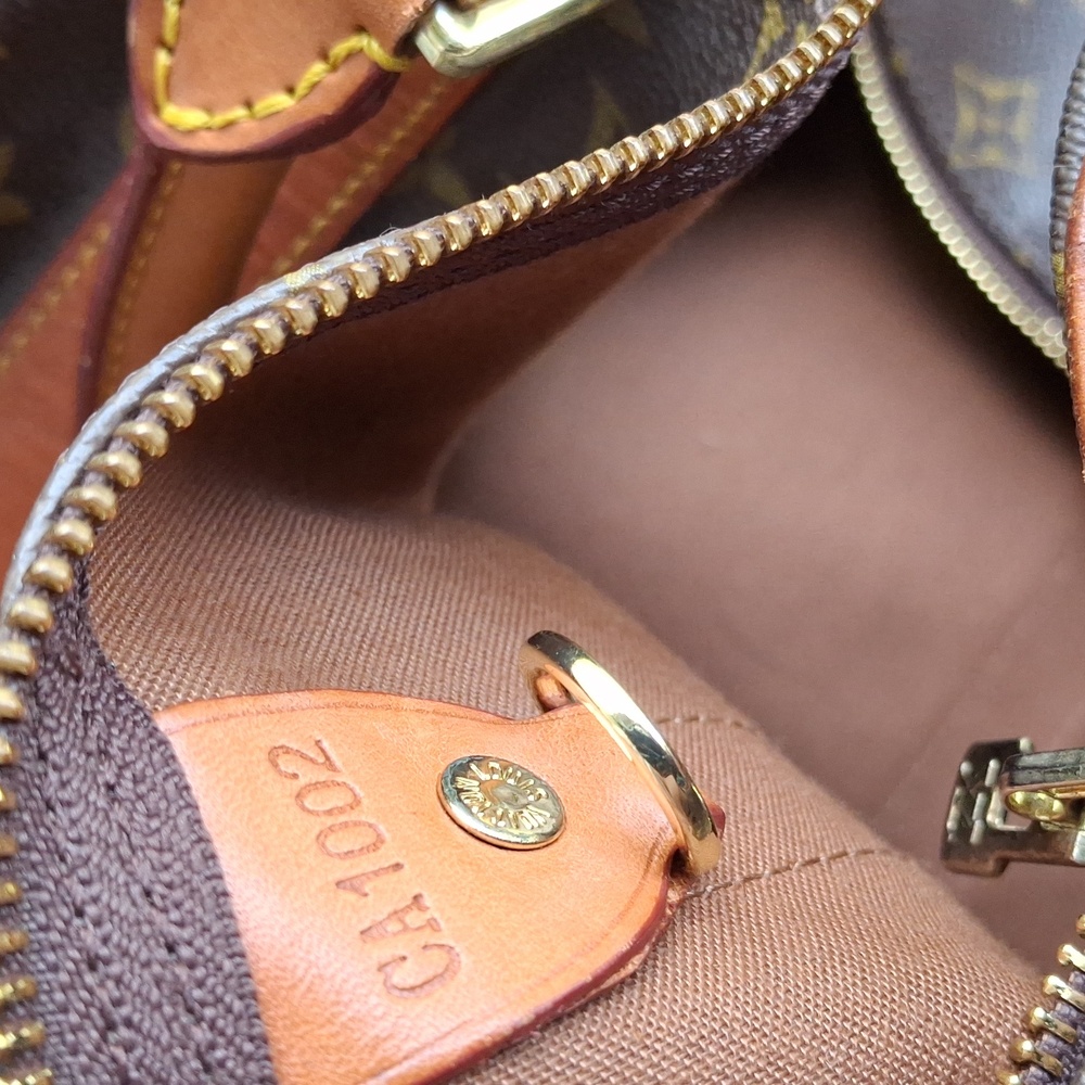 Louis Vuitton duffle bag - Picture 14 of 16